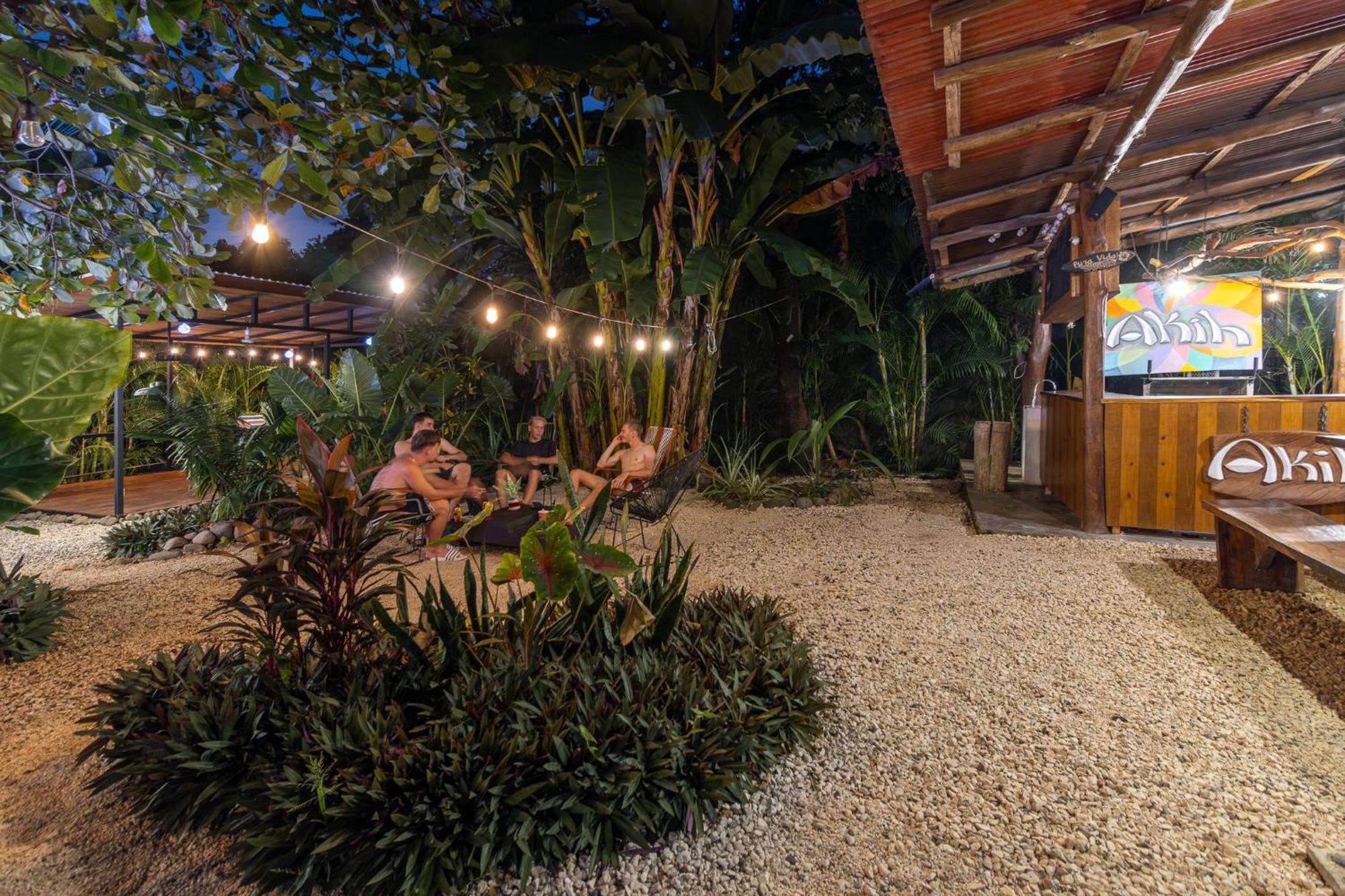 Akih Pods Hostel Playa Santa Teresa  Exterior foto